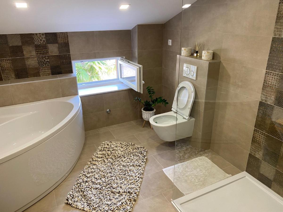 Andrea, Premium Three Bedroom Apartment, Entire Floor Kastav Exterior photo